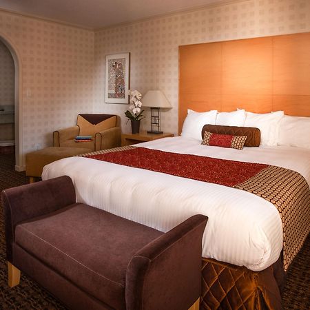 Menlo Park Inn Εξωτερικό φωτογραφία